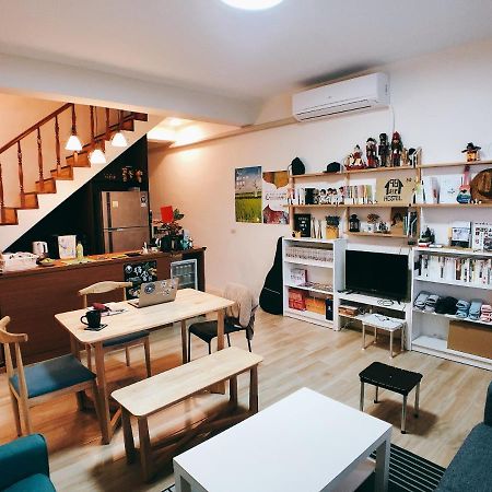1981 Hostel T'ai-tung Kültér fotó